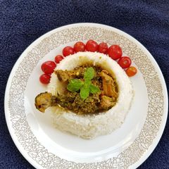 A picture of Methi Chicken.