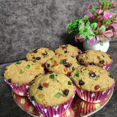 A picture of Corn Flakes Muffins.