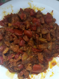 عکسی از دستور خوراک گوجه بادمجان