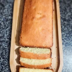 A picture of Special tea cake.