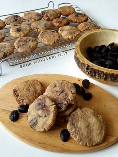 Foto resep Ketofied Choco Chips Cookies #keto_cp_AnekaKueKering