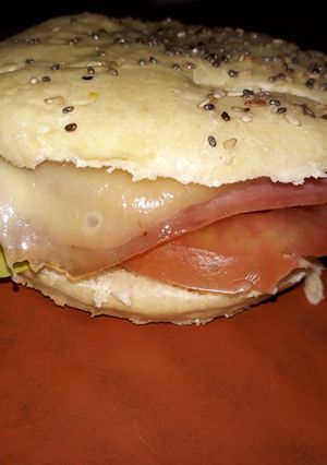 Una foto de Pan De Hamburguesa 🍔