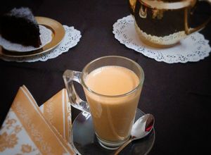 صورة لوصفة شاي الكريم كراميل بالفانيلا