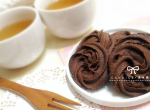 (附圖) ✿ 手工巧克力擠花餅乾 的食譜成品照片
