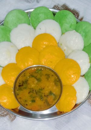 तिरंगा कलर इडली रेसिपी मुख्य फोटो