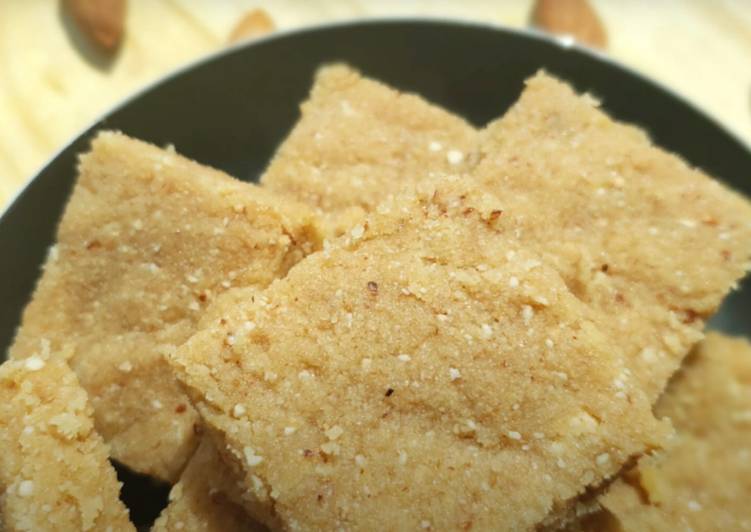 Steps to Prepare Quick Healthy Wheat and Almond flour Sukhdi | Gujarati Sukhdi | Soft Sukhdi recipe | Gudpapri | golpapdi