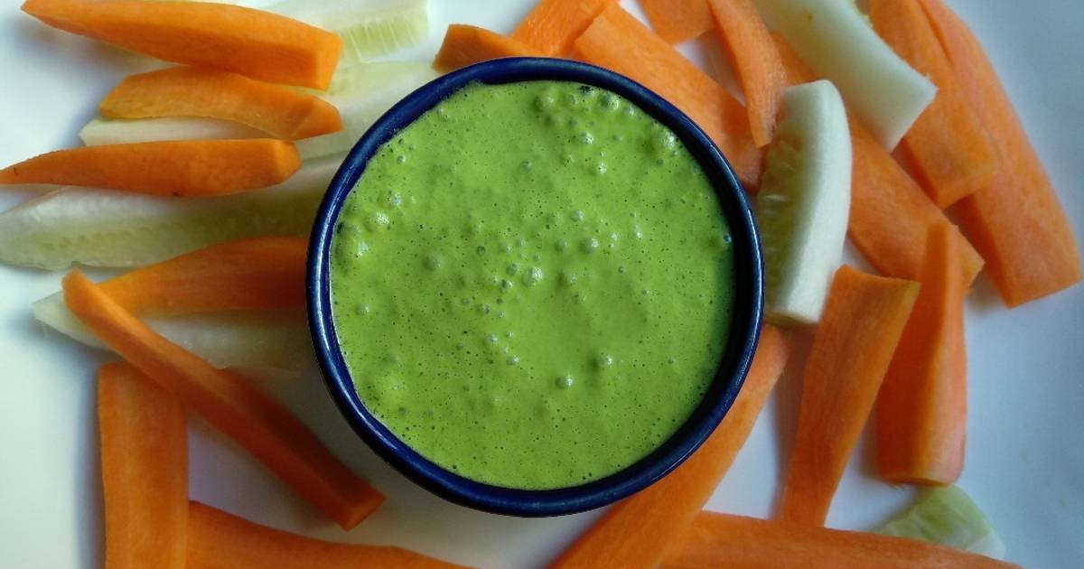 Creamy Coriander Garlic Dip Recipe by Nesibha Fernando Cookpad