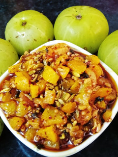 आचारी आंवला (Achari Amla recipe in hindi) रेसिपी मुख्य फोटो