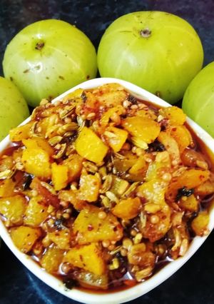 आचारी आंवला (Achari Amla recipe in hindi) रेसिपी मुख्य फोटो
