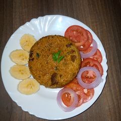 A picture of Beef pilau.