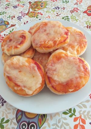 O poză a rețetei Mini-pizza...