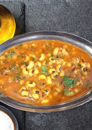 A picture of Spicy Black-Eyed Peas.
