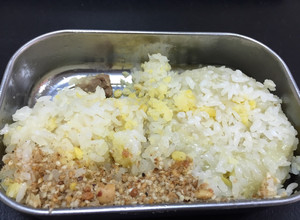 Hình của món Xôi bánh khúc Hải phòng cho bữa sáng.