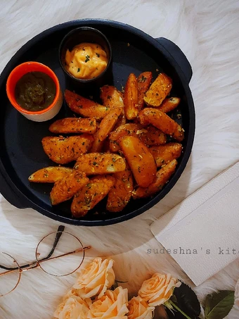 Easy Steps to Prepare Garlic Potato Wedges which Delicious
