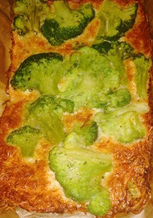 Sajtos brokkoli ropogós recept fotója