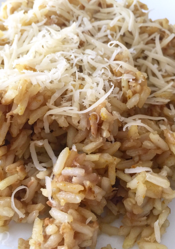 Una foto de Arroz con atún y berenjenas