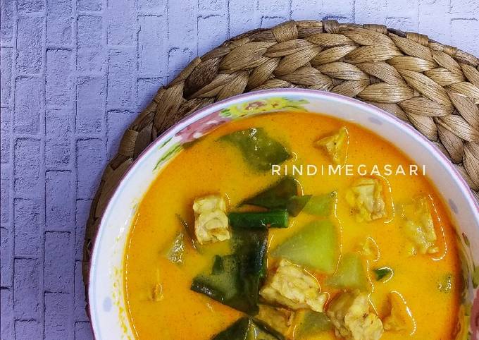 294. Sayur Lodeh Tempe