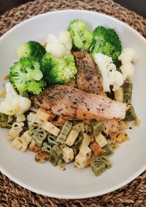 A picture of Simple Grilled Fish Vegetables Aglio Olio Pasta.