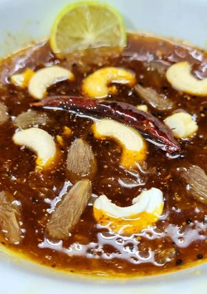 A picture of Grapefruit /Pomelo Sweet and Sour Chutney.