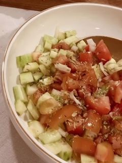 Foto de Salada de Tomate e Pepino com Orégãos