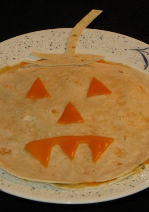 Foto principal de Quesadilla cuatro quesos Halloween