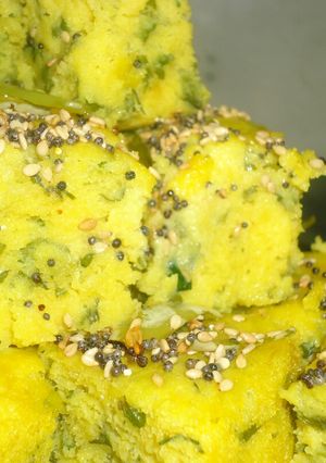 A picture of Palak dhokla.