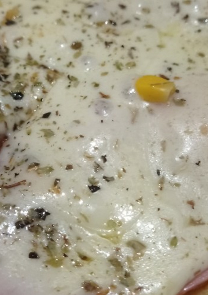 Una foto de Pizza de pan viejo