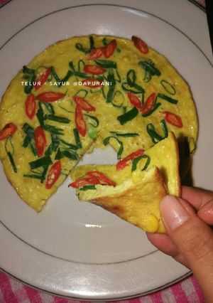 Foto resep Telur Sayur Simple #2