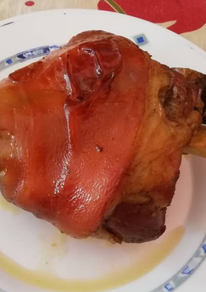 Una foto de Codillo al horno