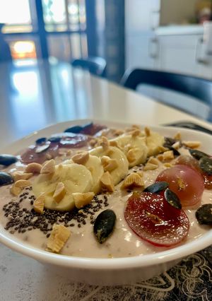 Foto di Porridge TIME 🍇🥜🍌