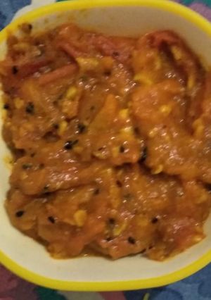 A picture of Tomato chutney.