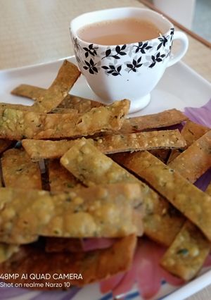 મેથી સ્ટીક્સ (Methi Sticks Recipe In Gujarati) રેસીપી મુખ્ય ફોટો
