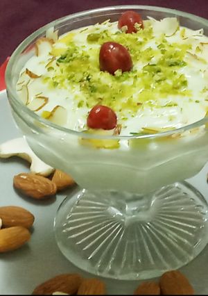 A picture of Almond Pista Shrikhand.