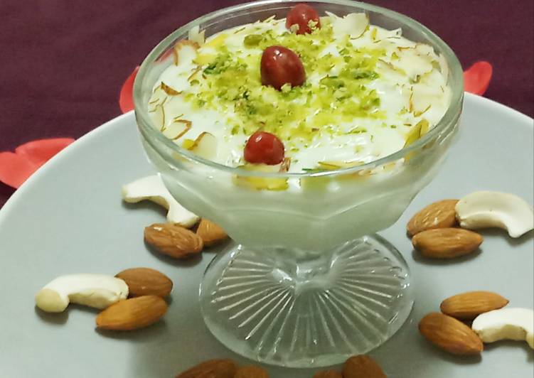 Recipe of Favorite Almond Pista Shrikhand