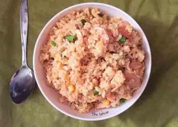 Resep Mudah Nasi goreng sosis mix sayuran Enak dan Sehat