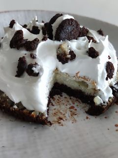 Una foto de Cheesecake de oreo saludable - keto