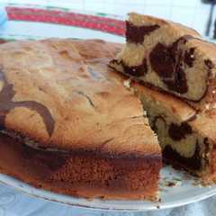 Foto principal de Torta de chocolate y naranja marmoliada
