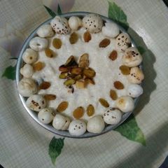Makhane ki kheer A picture of Makhane ki kheer.