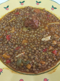 Una foto de Lentejas estofadas con chorizo