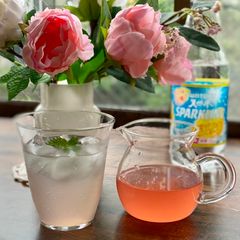 A picture of Pink Ginger Ale (Pink Ginger Syrup).