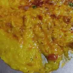 A picture of Dal khichdi tadka.
