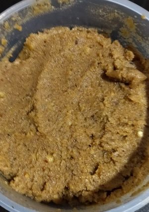 Una foto de Hummus de garbanzo y nueces tostadas