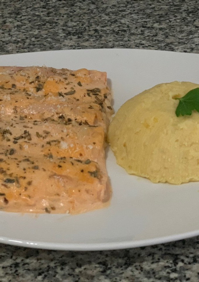 Una foto de Rollitos de jamón y queso con espagueti
