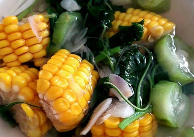 Resep Sayur Bening Bayam Oyong 🌽 Oleh Ima Zayn B. Malik 🌸 - Cookpad