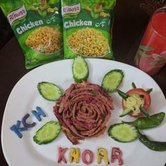 A picture of Noodles omelette.