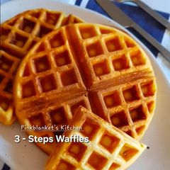 A picture of 3 steps Waffles.