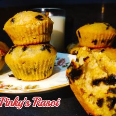 Choco chips banana muffins A picture of Choco chips banana muffins.