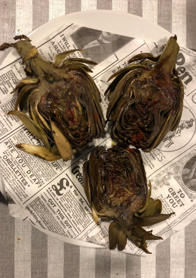 Una foto de Alcachofas al pimentón
