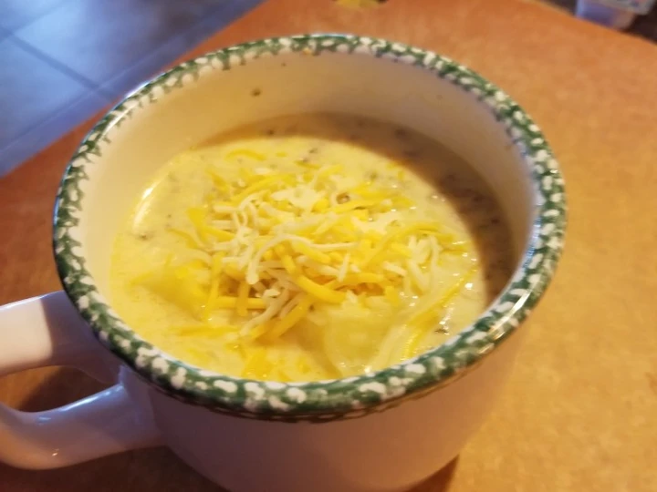 Easy Steps to Prepare Recipes Cheesy potato sausage soup the Perfect Can Pamper Your Tongue.