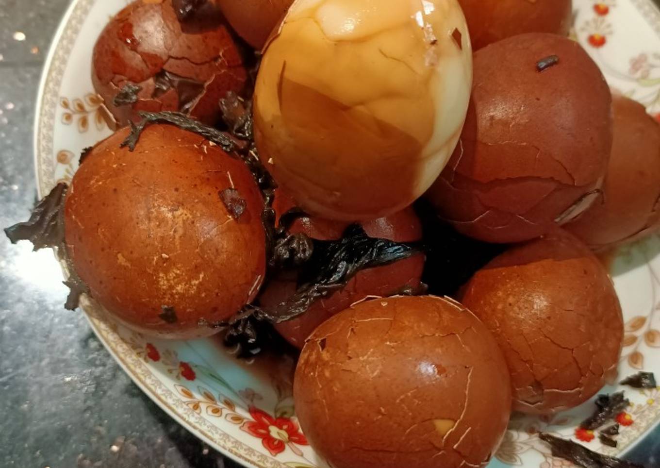 Braised Hard Boil Eggs Tea Leaves(Cha Yip Tan) Hongkong Style